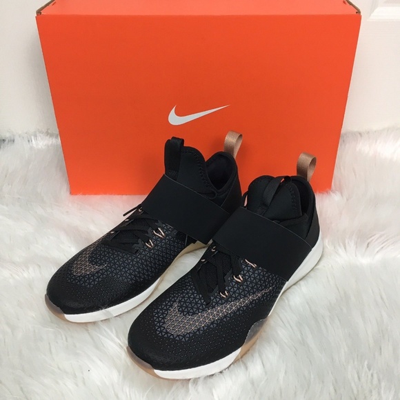 nike air zoom strong rose gold